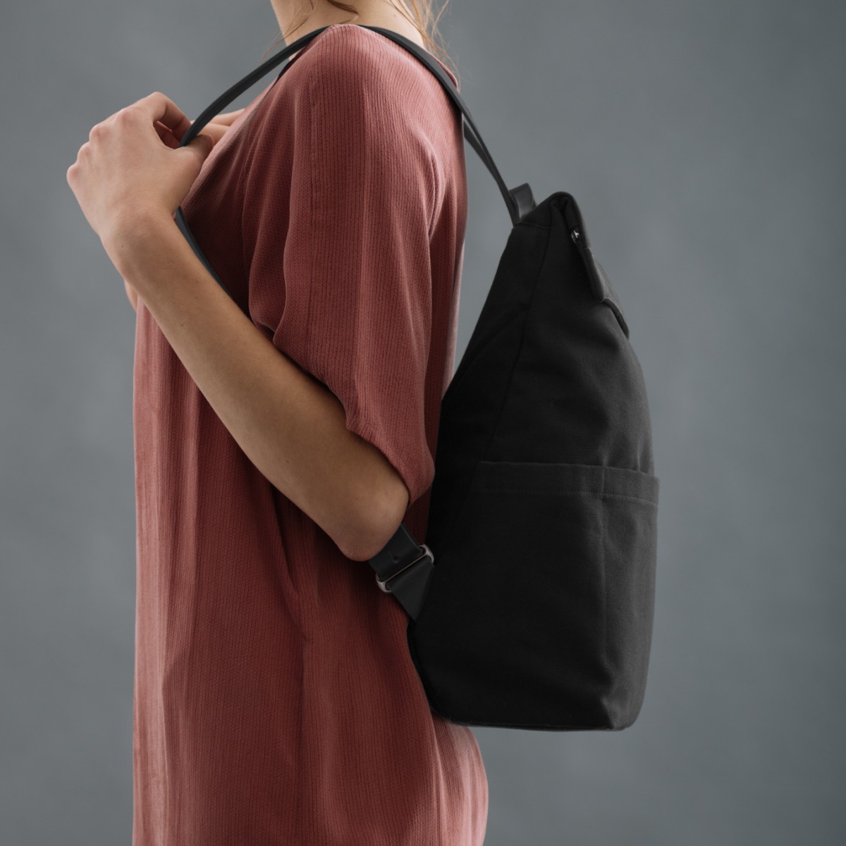 VANOOK Backpack Regular 
Black