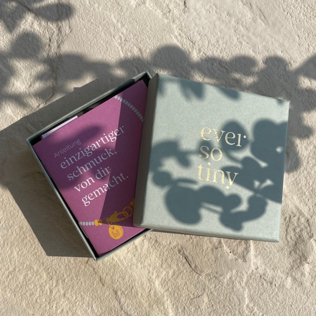 DIY-Set Armband mit Smaragden I wasserfest & plastikfrei I ever so tiny