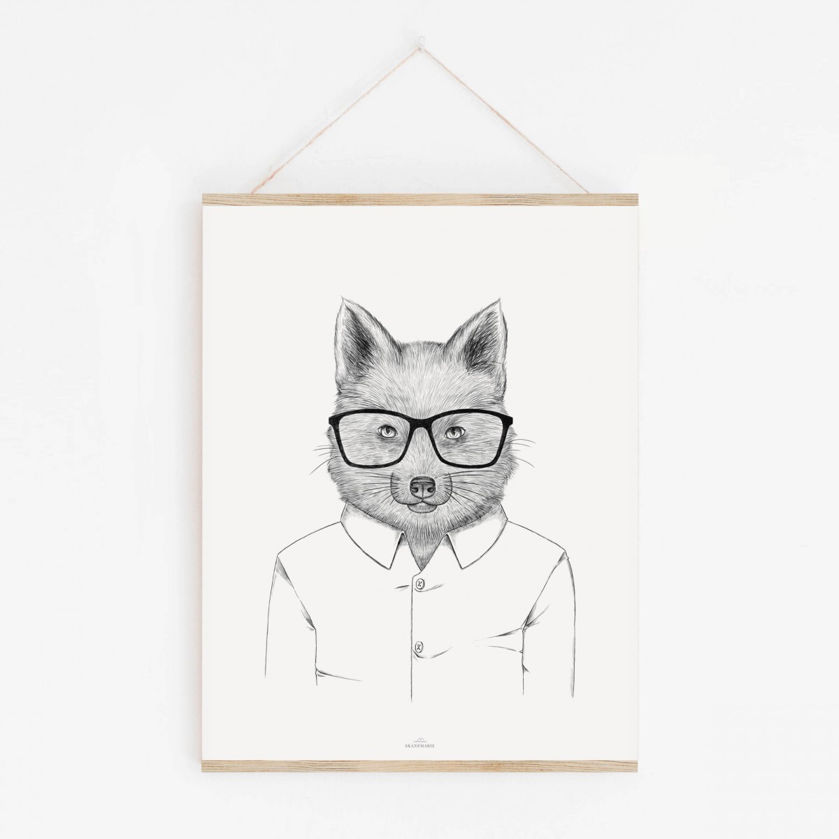 Fuchs im Hemd als hochwertiger Print im minimalistischen Stil von Skanemarie +++ Poster, Wandbild