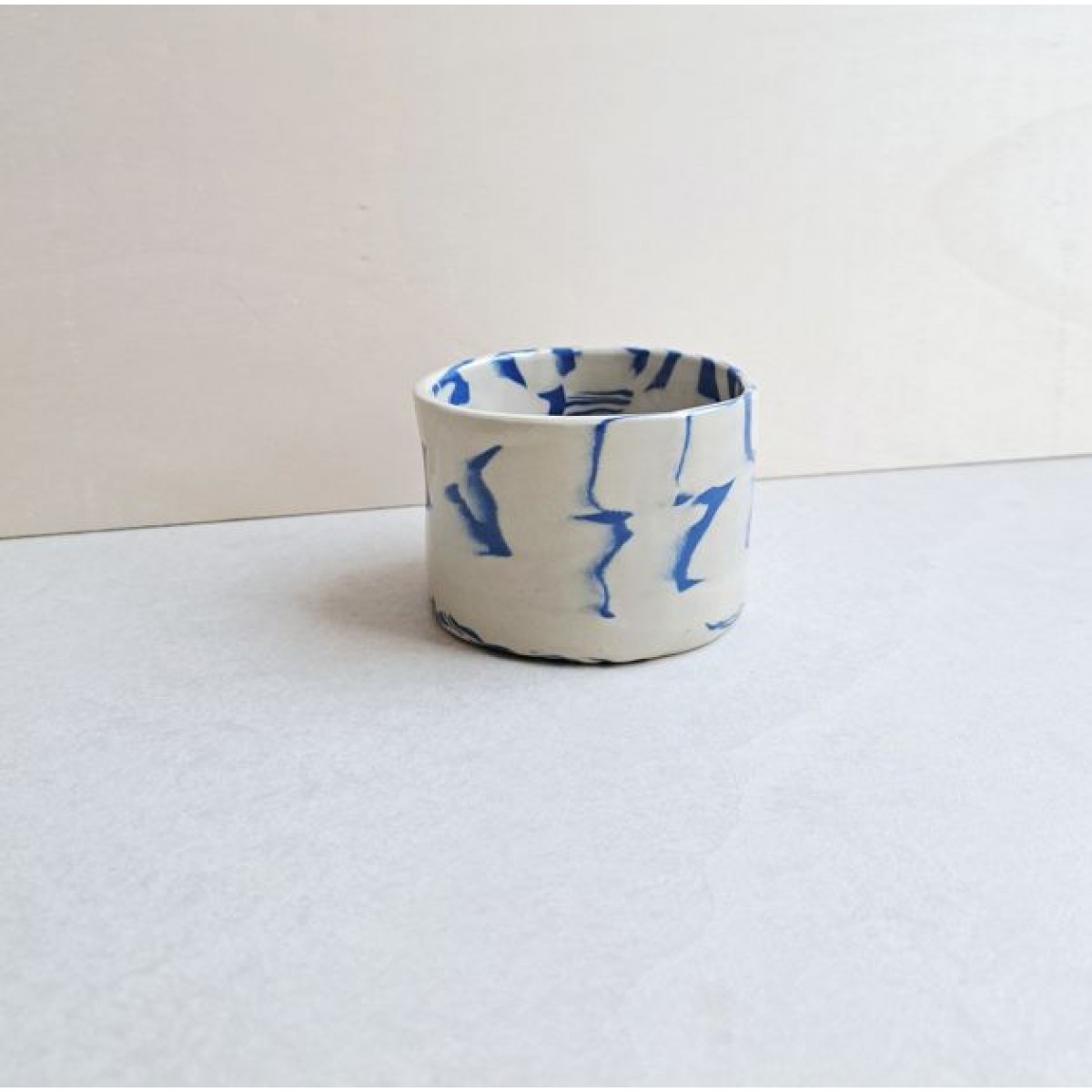 Skelini – Kaffeetasse aus Porzellan - blau-cremige