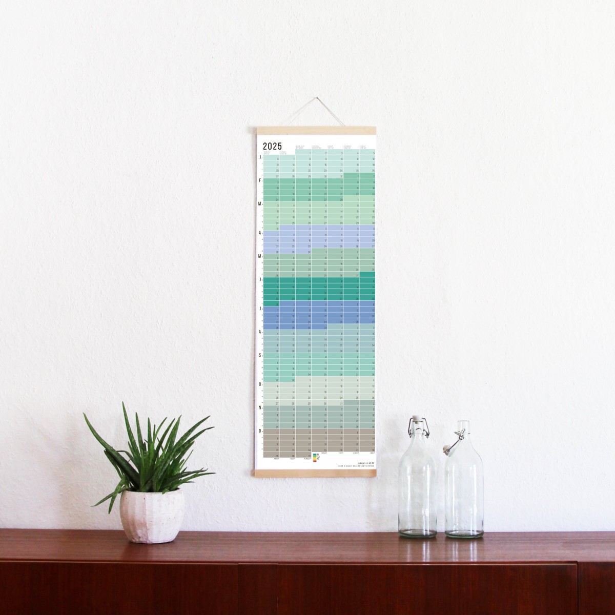 Wandkalender 2025 „Pastell-Türkis“ Jahresplaner | Limited Edition | 100% Recyclingpapier | Deutsch-Englisch