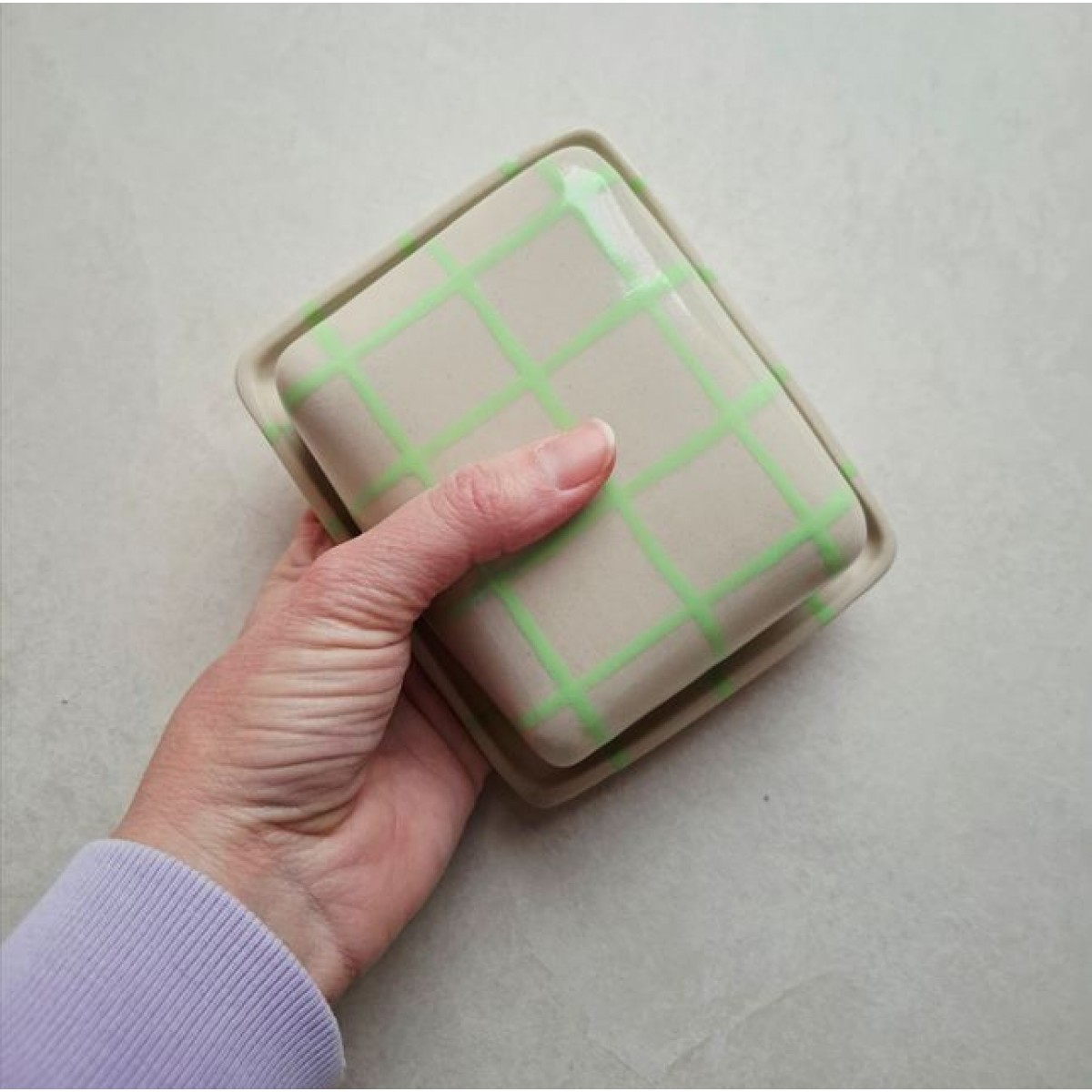Skelini - Keramik Butterdose handgemacht grün