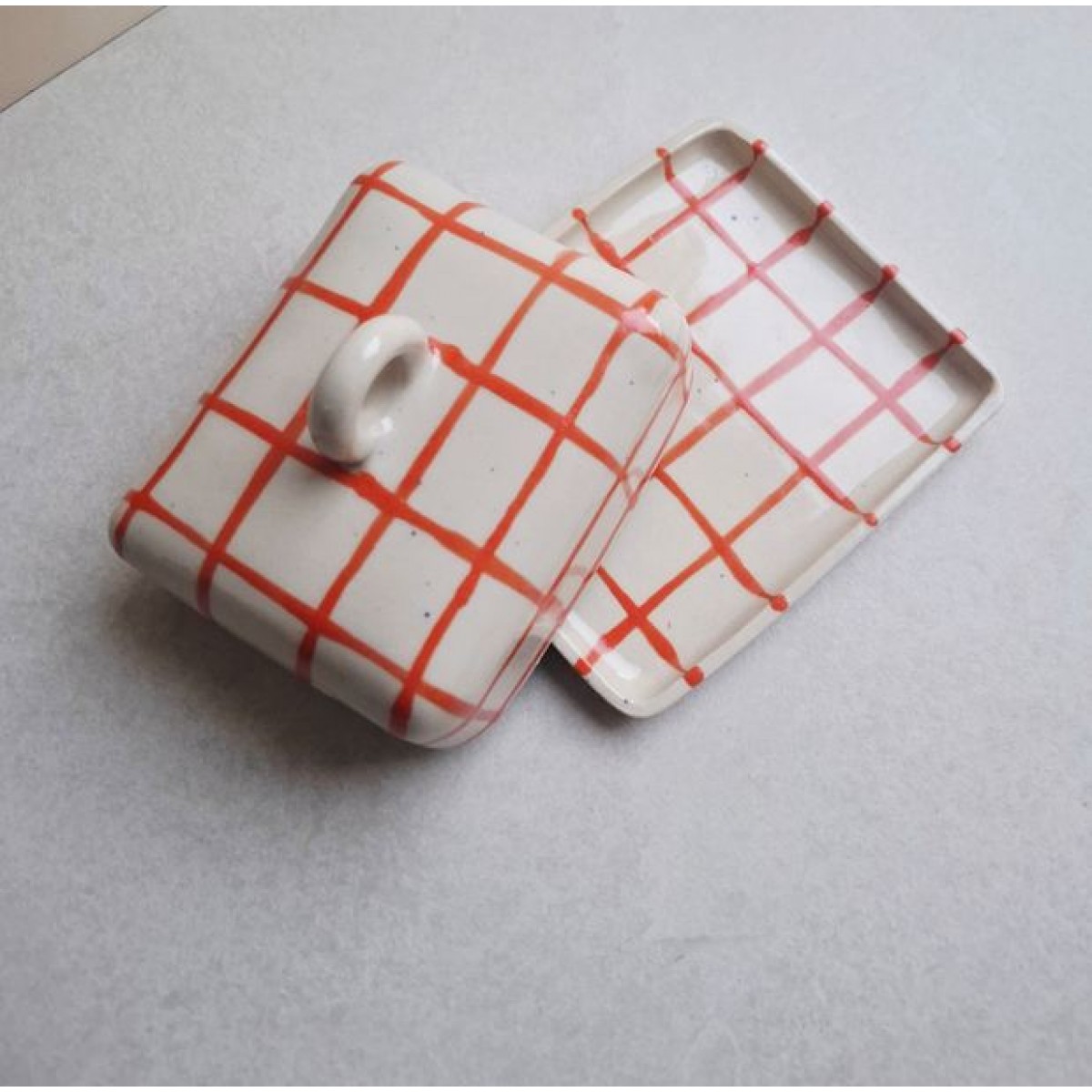 Skelini - Keramik Butterdose handgemacht orange mit Henkel rund