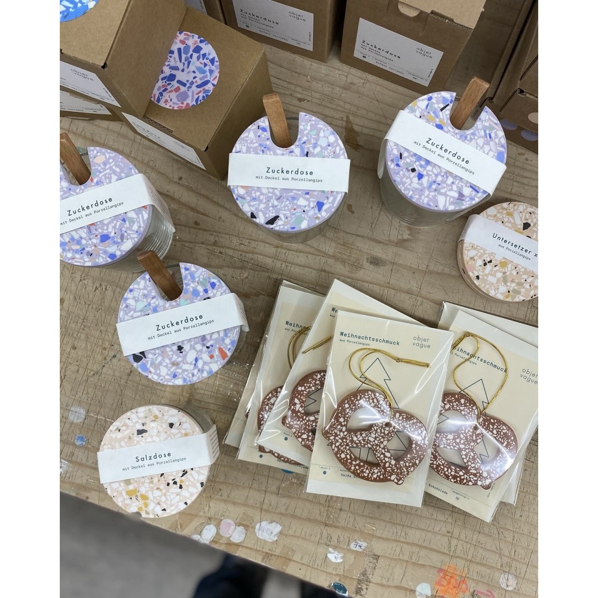 Weihnachtsschmuck / Terrazzo Brezel / objet vague