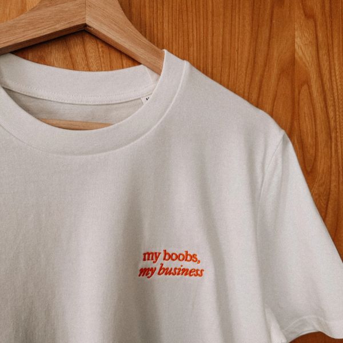 MY B**BS, MY BUSINESS (rot) T-Shirt – Kurt und Herbert