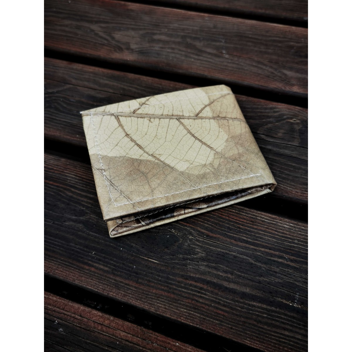 Portemonnaie aus laminierten Blättern in grün, 1-fach gefaltet - natur beige