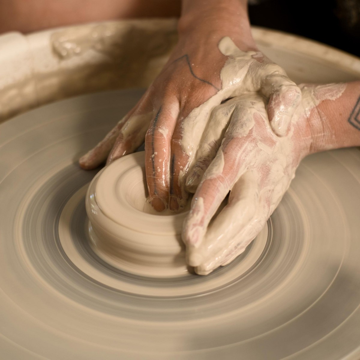 Dog Mum Keramikbecher handgemacht | 280 ml | Becher für Katzenliebhaber | Minimalistischer Handmade Mug