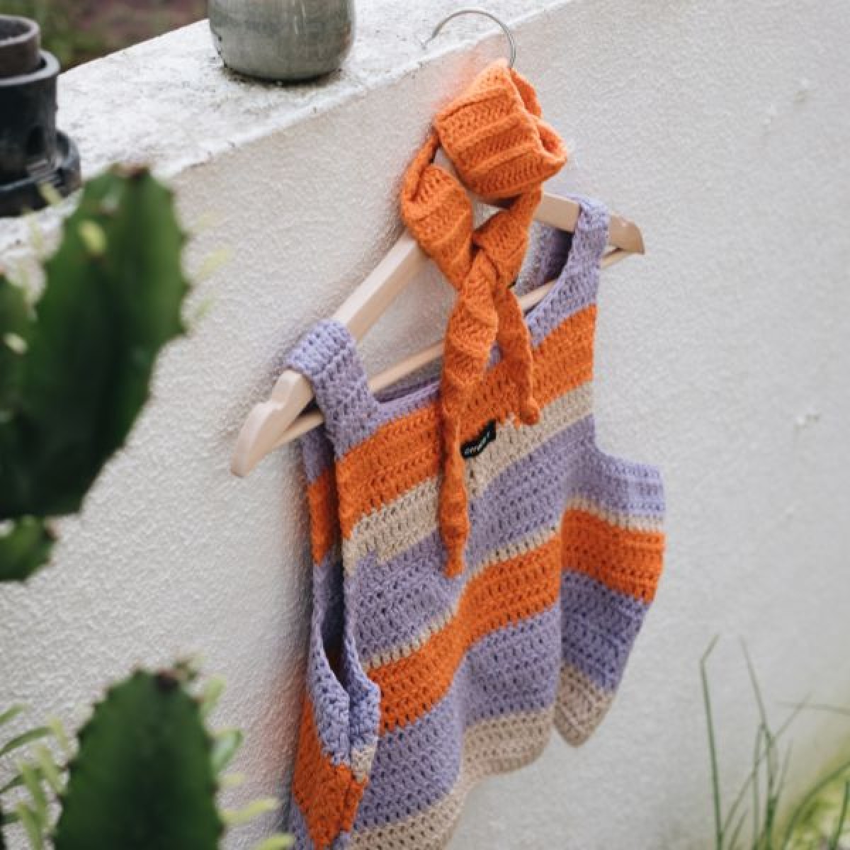 'Sunset Stripes' Handgemachte Häkel-Tops von crroco studio