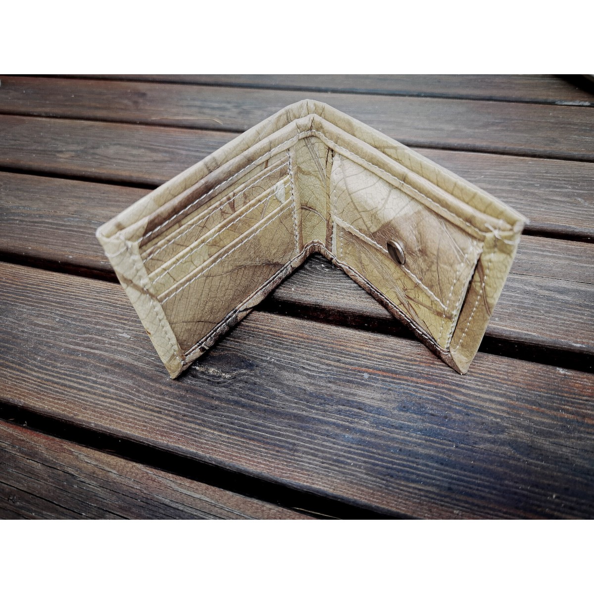 Portemonnaie aus laminierten Blättern in grün, 1-fach gefaltet - natur beige