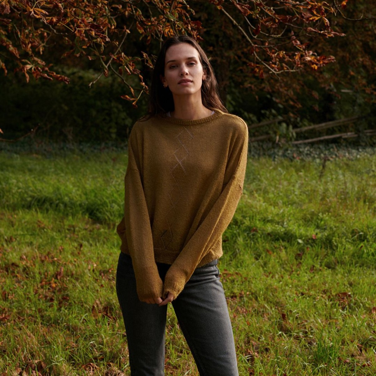 Mohair Pullover RIKKI mit Ajourmuster (hellolive) von wildes.