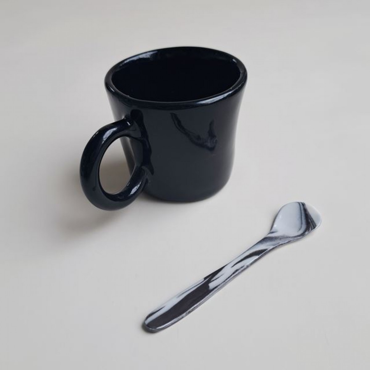 Skelini - handgemachte Espresso Tasse schwarz