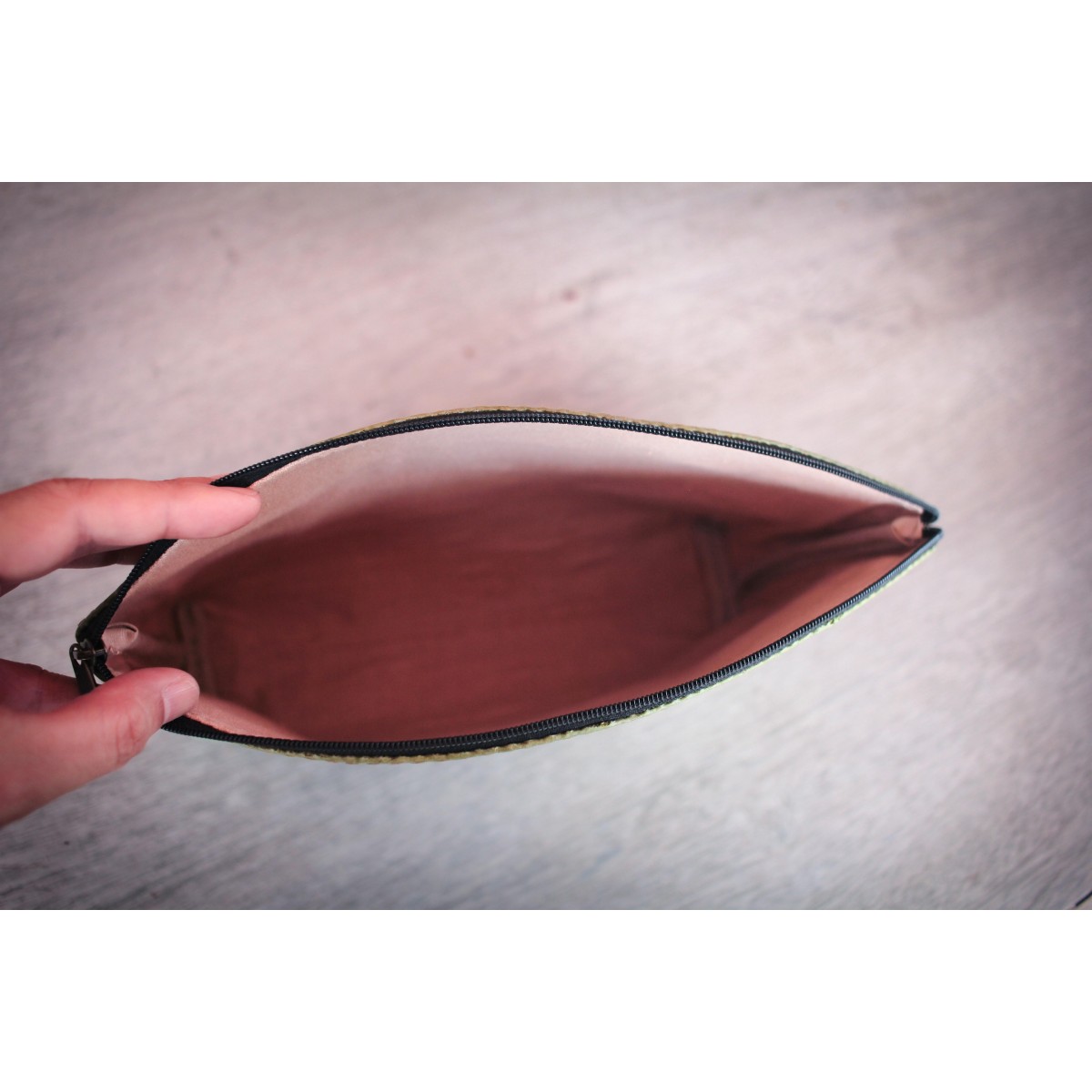 Kosmetiktasche aus Blattleder | Kulturbeutel Damen | nachhaltige Kulturtasche Herren | Schminktasche | ausgefallenes Hochzeitsgeschenk in grün