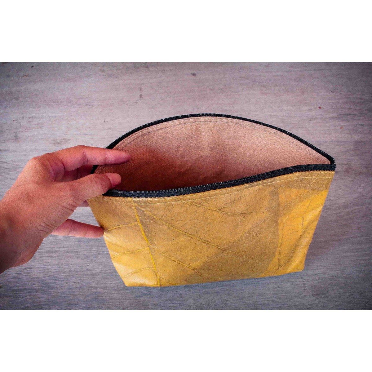 Kosmetiktasche aus Blattleder | Kulturbeutel Damen | nachhaltige Kulturtasche Herren | Schminktasche | ausgefallenes Hochzeitsgeschenk in geld