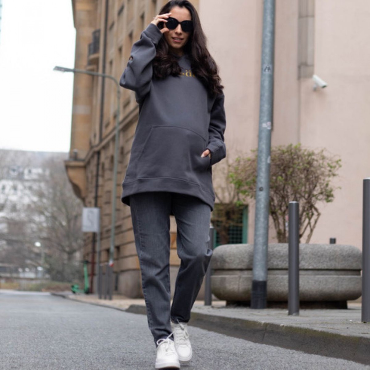 The New Mom Jean - Jeans - Blau - creätr