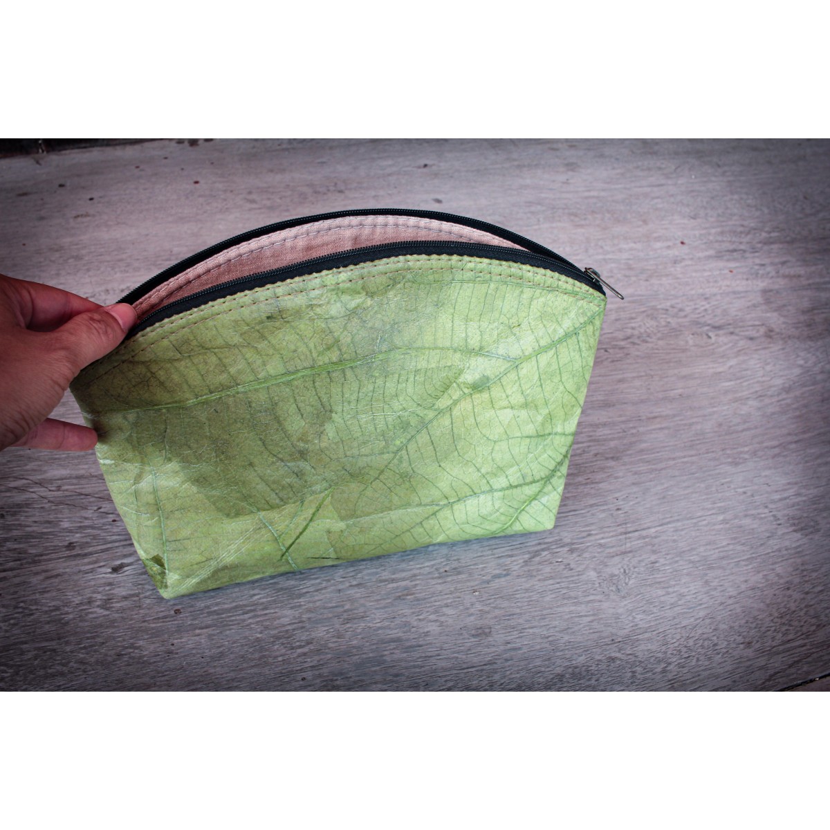 Kosmetiktasche aus Blattleder | Kulturbeutel Damen | nachhaltige Kulturtasche Herren | Schminktasche | ausgefallenes Hochzeitsgeschenk in grün