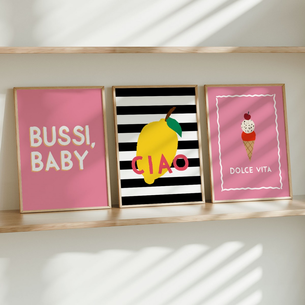 vonSUSI - pinkes Fine Art Poster "Bussi, Baby"