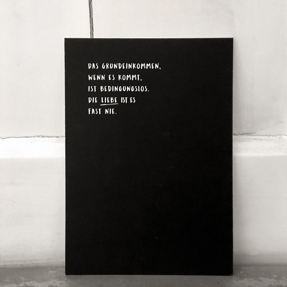 Love is the new black – Postkarten-Set "Alles kann, Liebe muss"