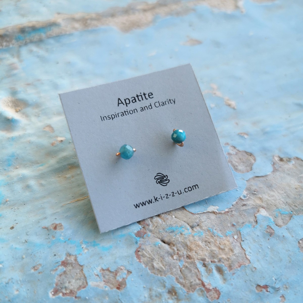 Zarte Apatit-Ohrstecker • Sterling Silber / Gold Filled / Roségold • Minimalistisches Handmade-Design • Inspiration & Klarheit • Weihnachtsgeschenk