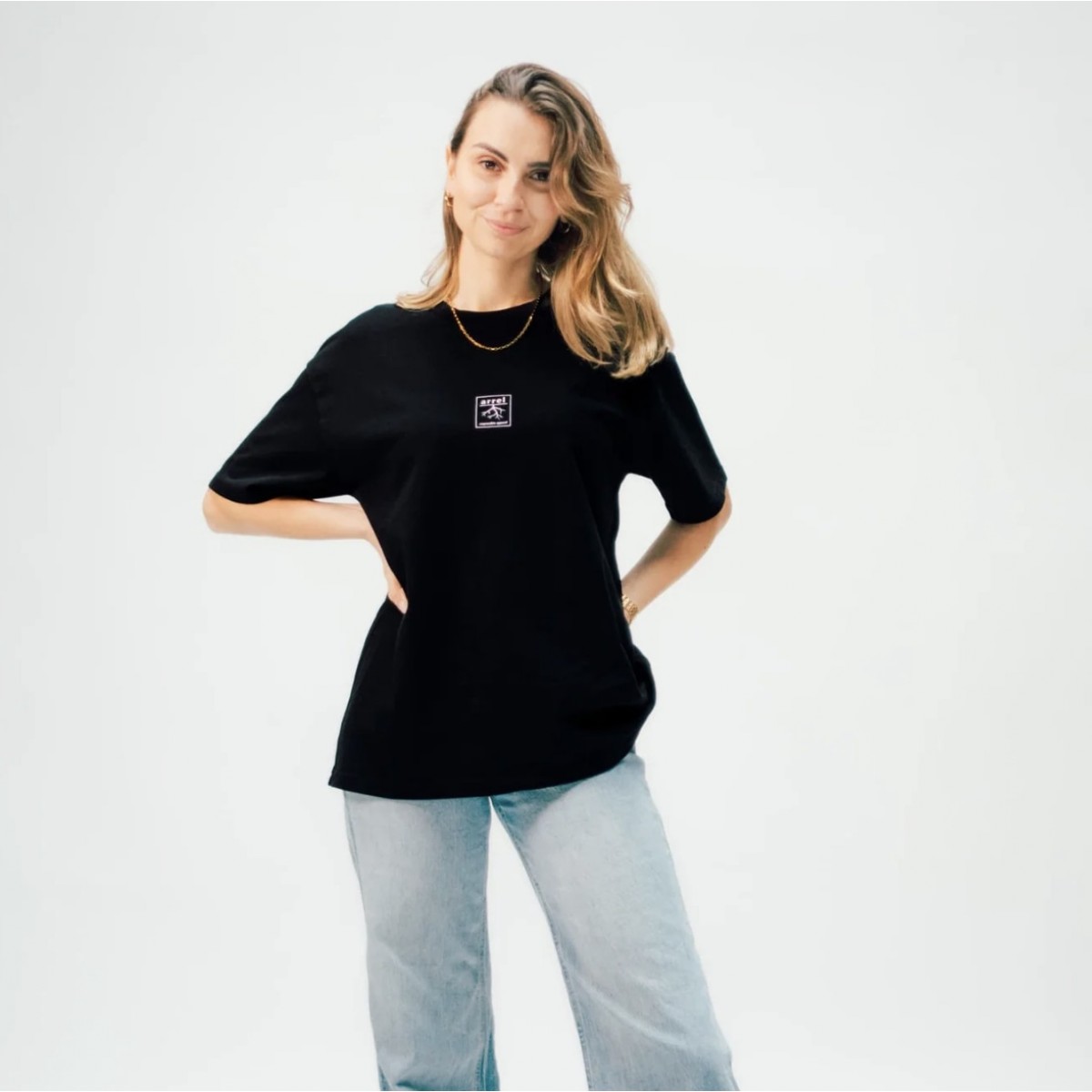 "don't be racist" - unisex oversized T-Shirt - black