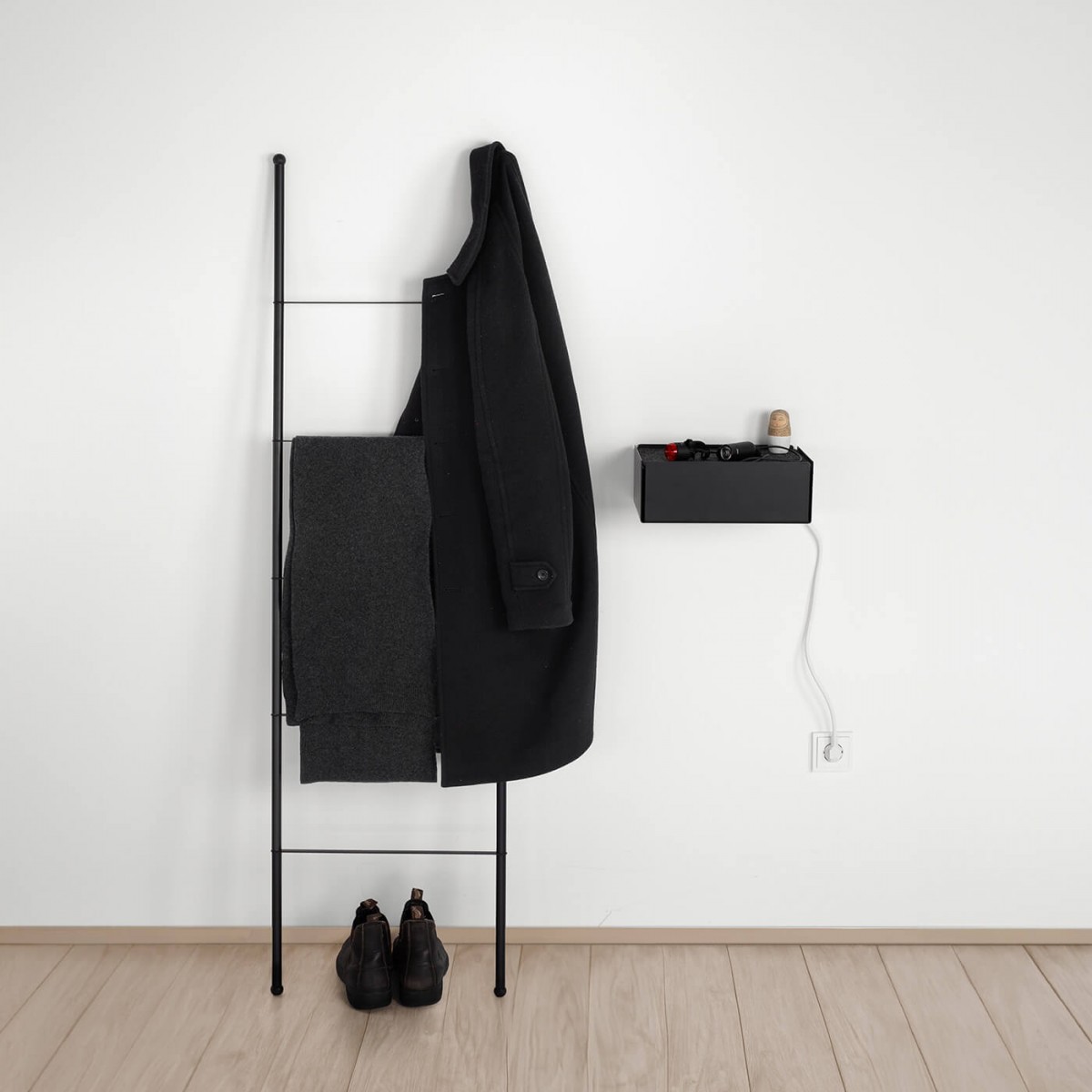Charge-Box Ladestation Schwarz / Filz Granit Meliert
