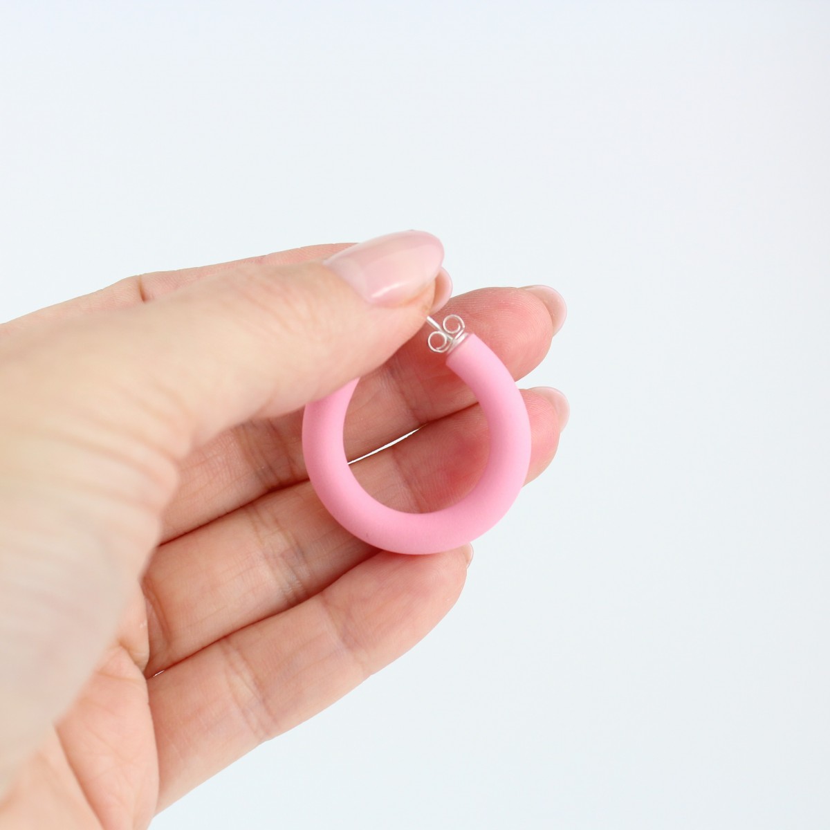 Atelier Anda | Candy Hoops in Bubblegum Pink - 925 Sterlingsilber
