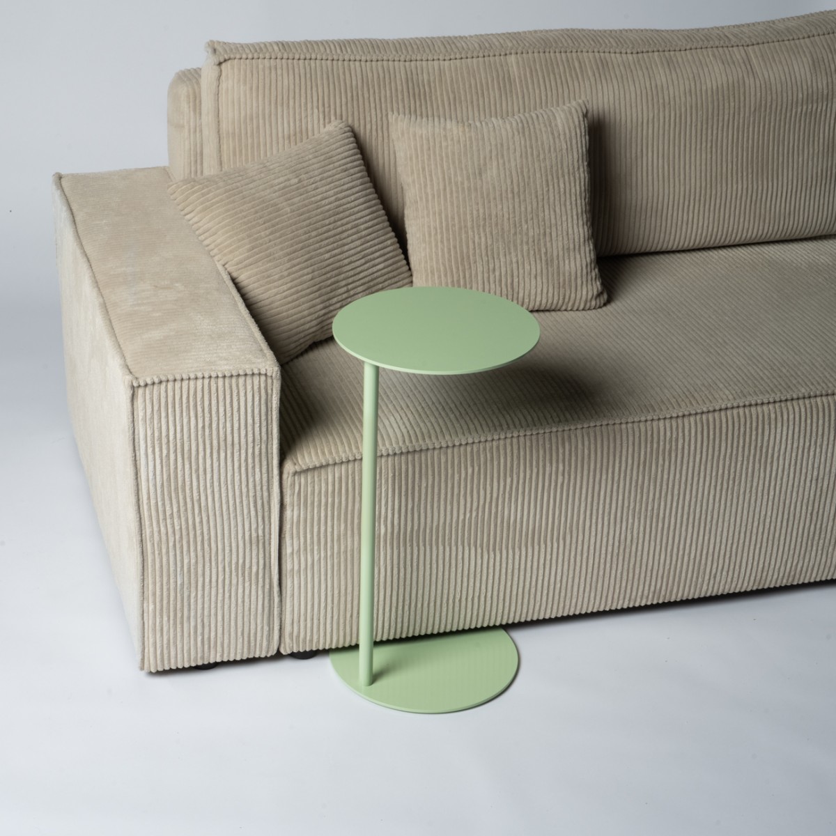 Einig Studio - Beistelltisch Mint