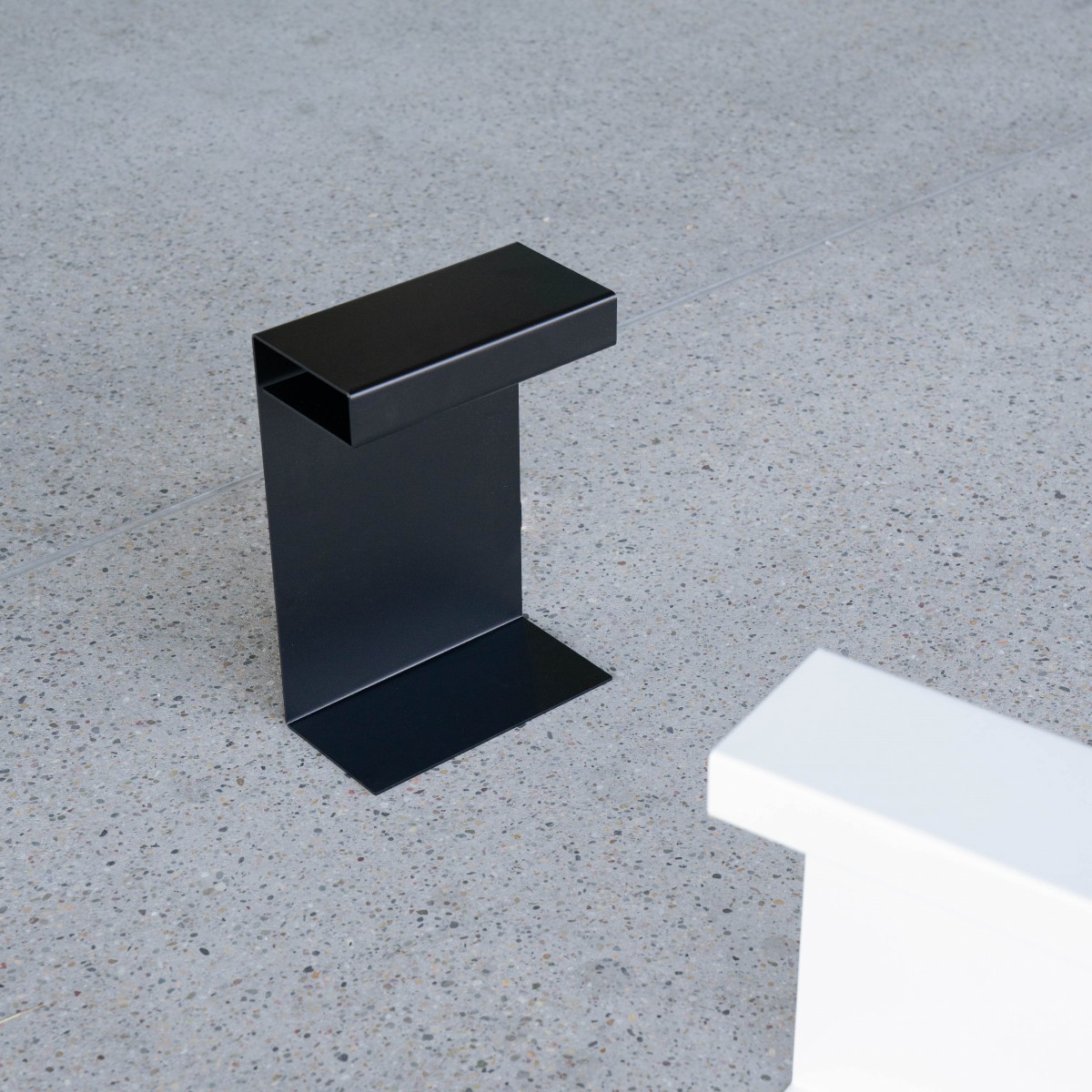 lattn® | Beistelltisch ST8 Schwarz