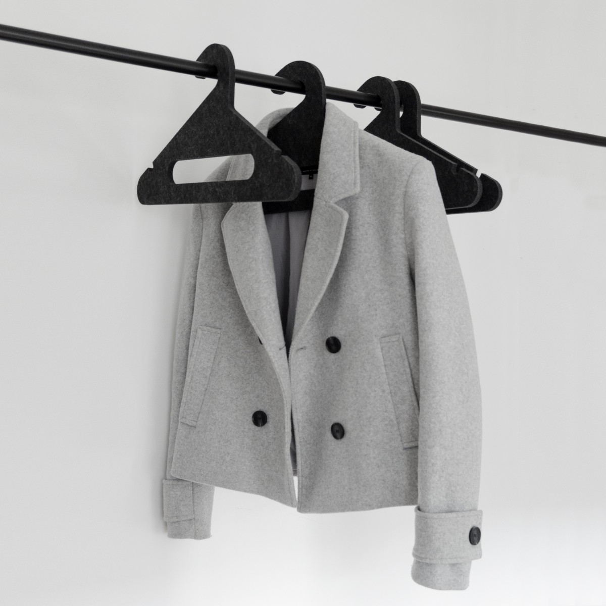 halblang | Kleiderbügel | Filz | dark anthracite