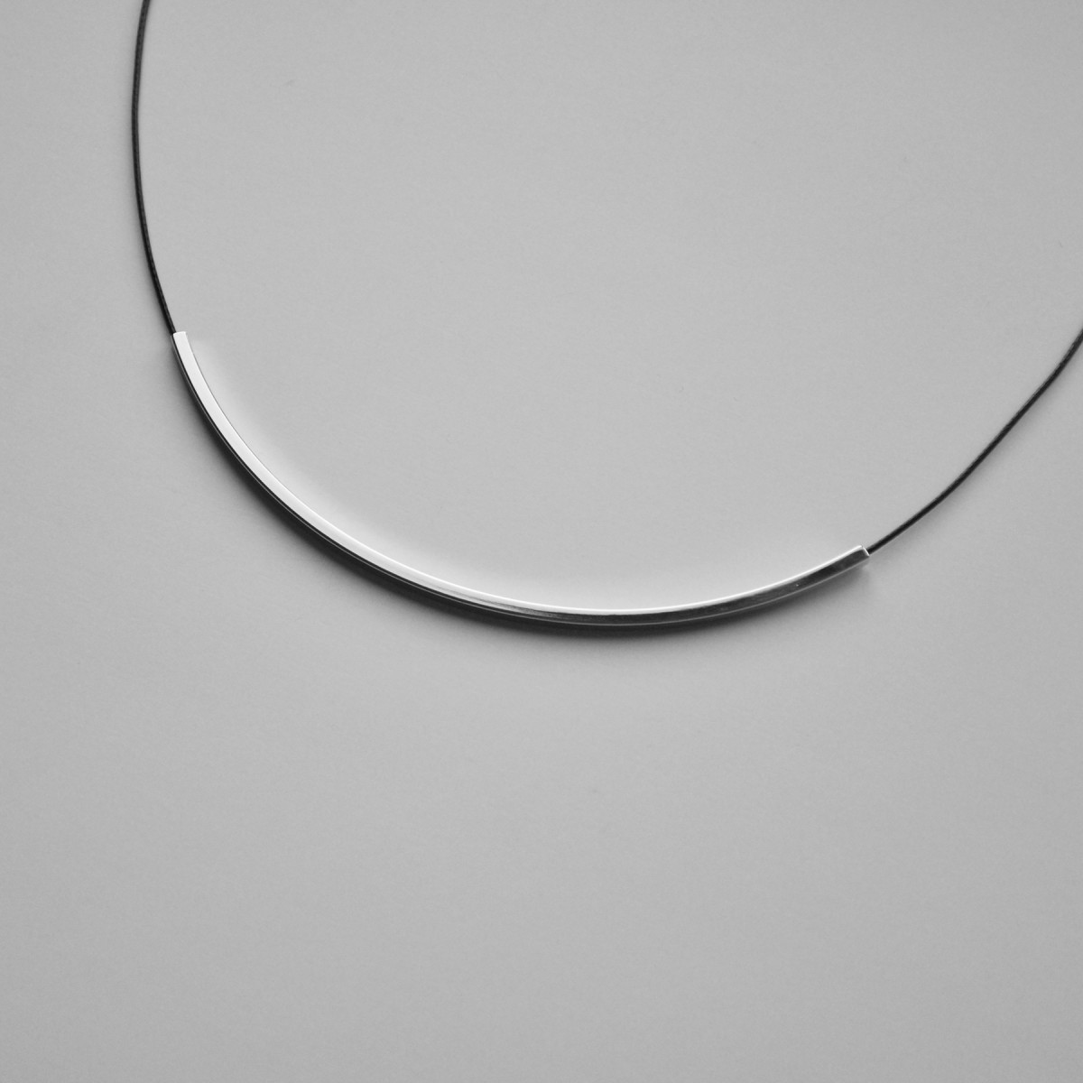 nahili KETTE "square tubes" minimal Bogen (Weißgold) Schmuck