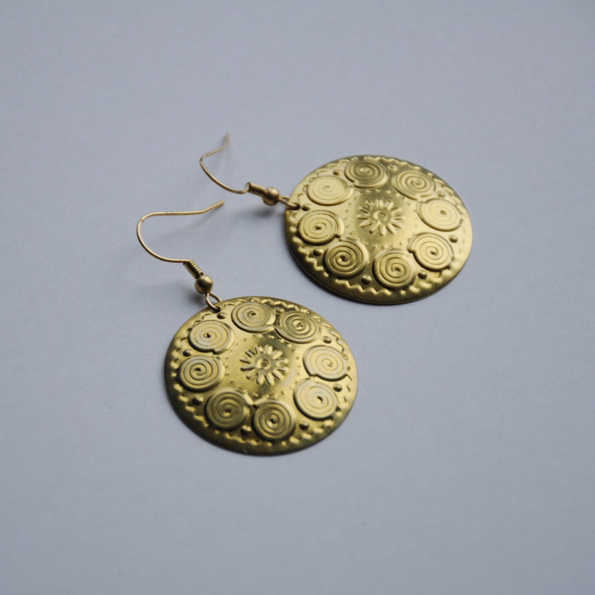 nahili UNIKAT OHRRINGE aus Messing "boho ornament" altgold Ohrschmuck 