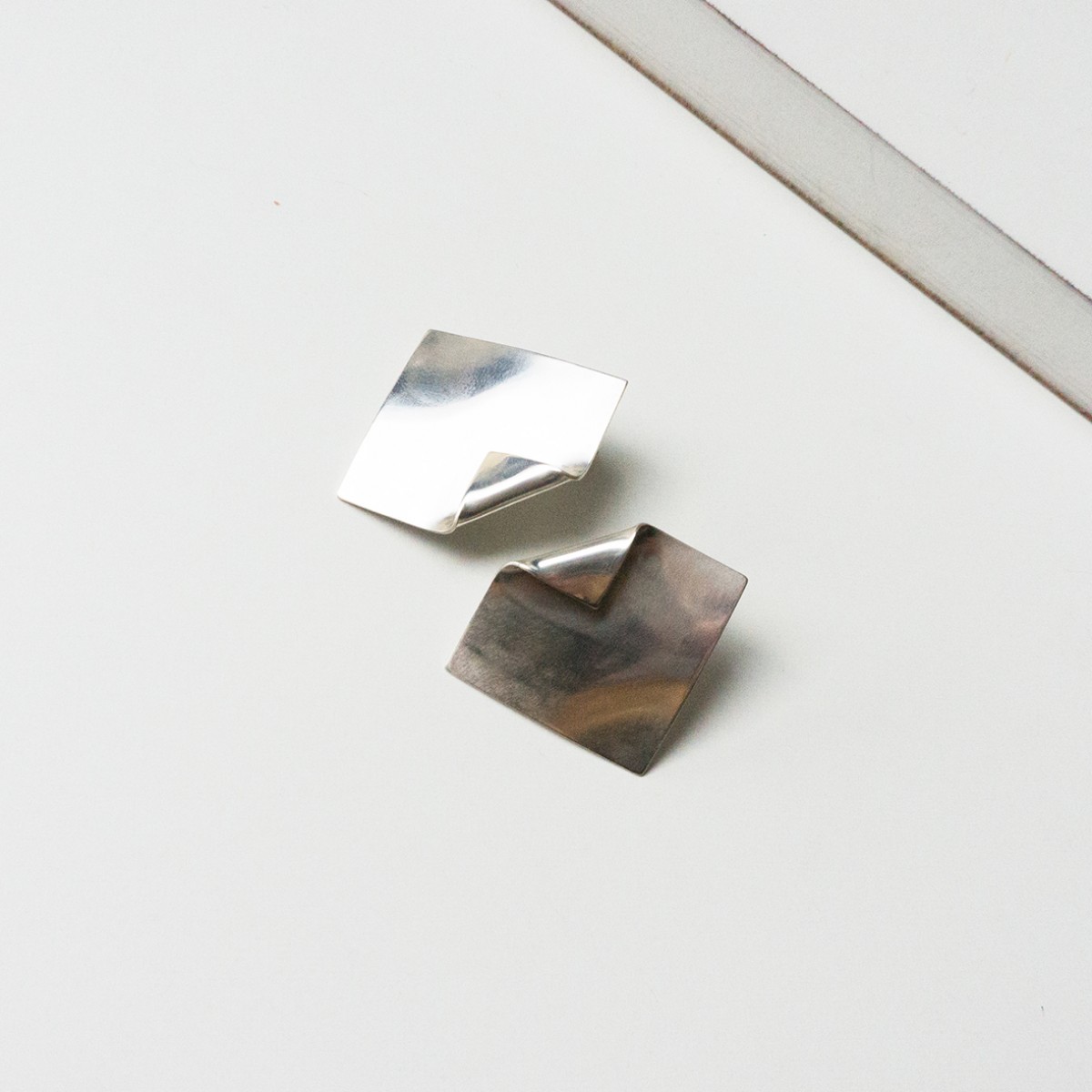 Puur Jewellery - Silber Ohrring No.2 - Folded Collection