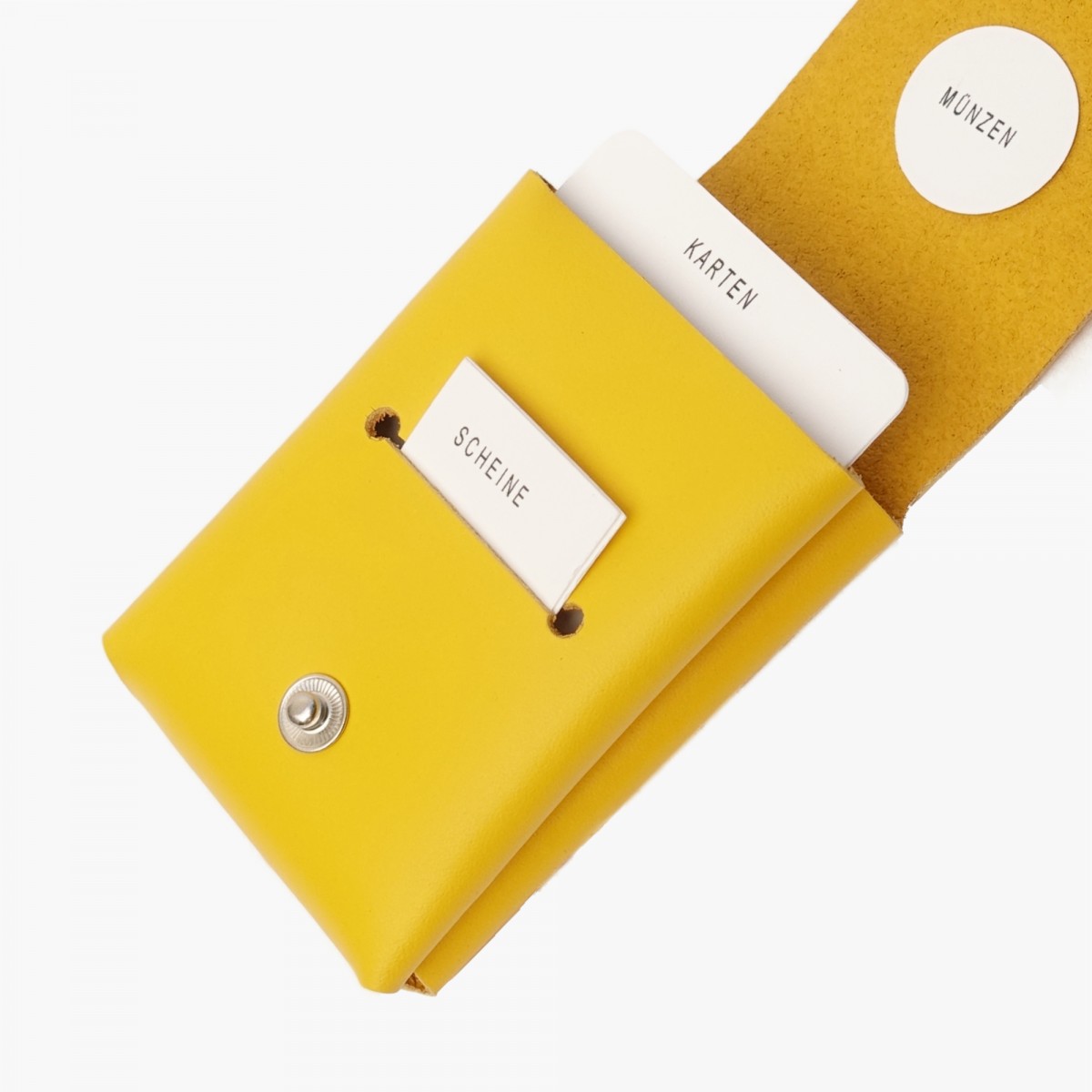 Einfachdesign, Slimwallet, Minigeldbeutel gelb aus pflanzlich gegerbtem Leder