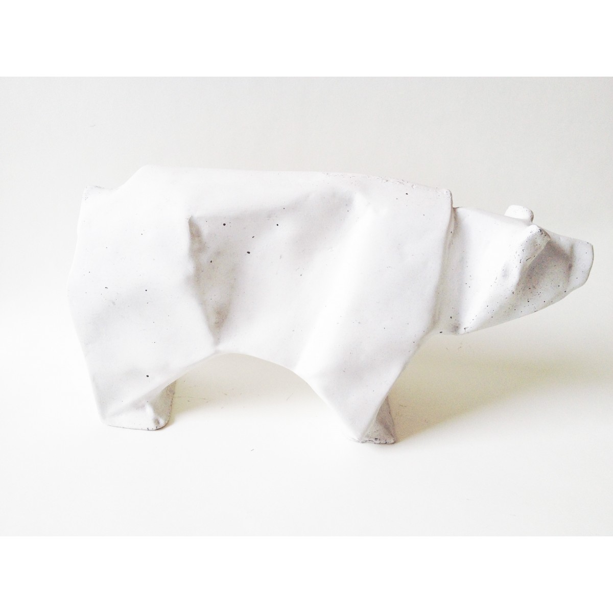 Origami Eisbär aus Beton