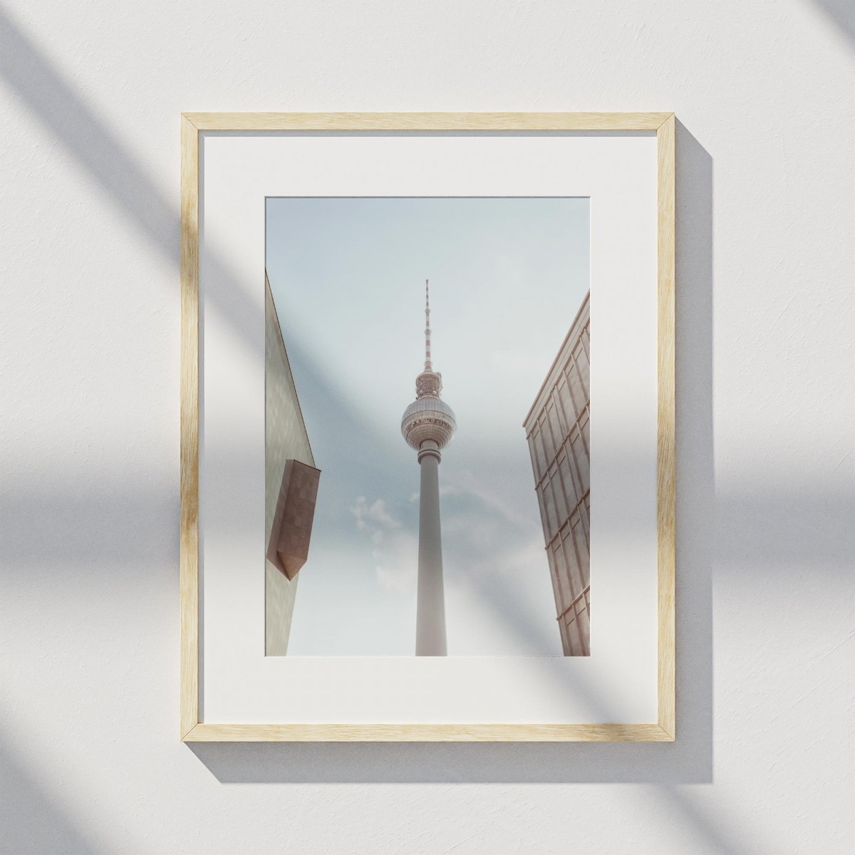 Amy & Kurt Berlin A4 Artprint "Fernsehturm Berlin"