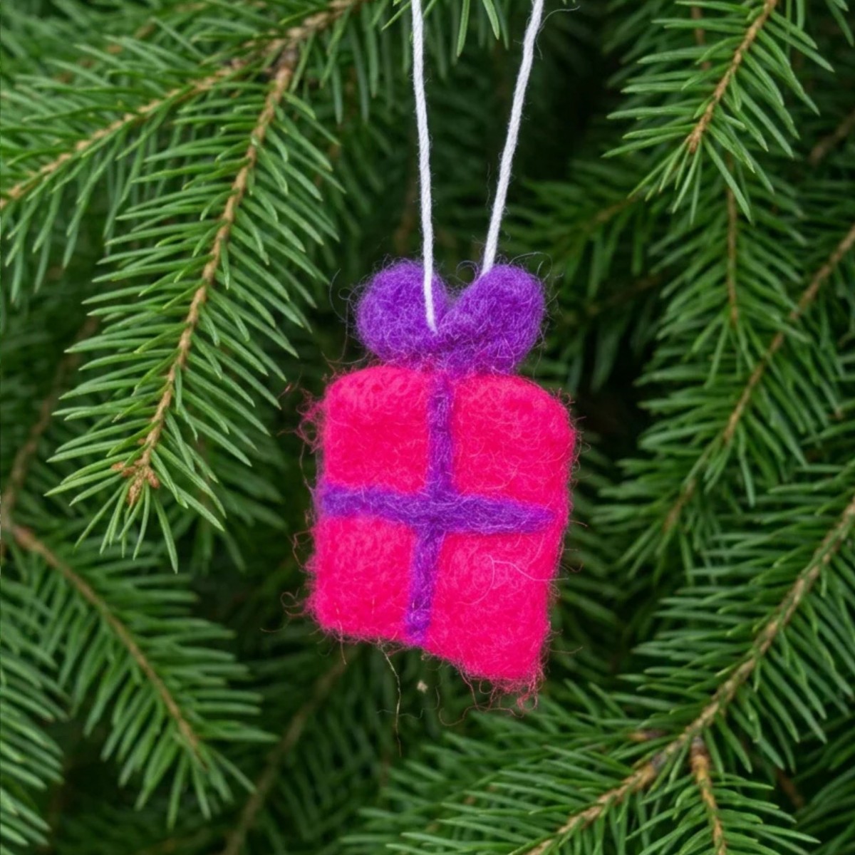 Geschenk-Weihnachtsdeko- aus Filz – Ettmoln