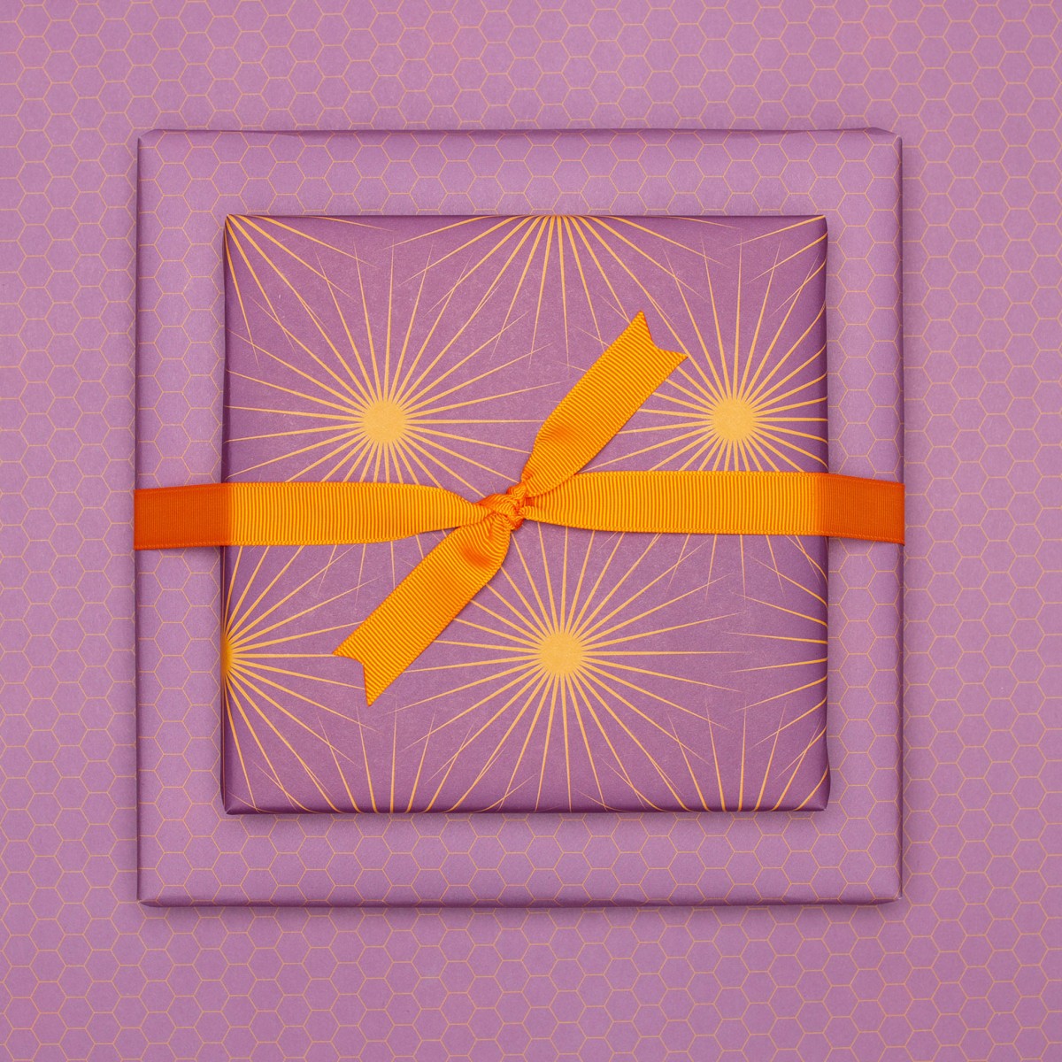 Lila Geschenkpapier "Sonnensterne" - 5 Bogen