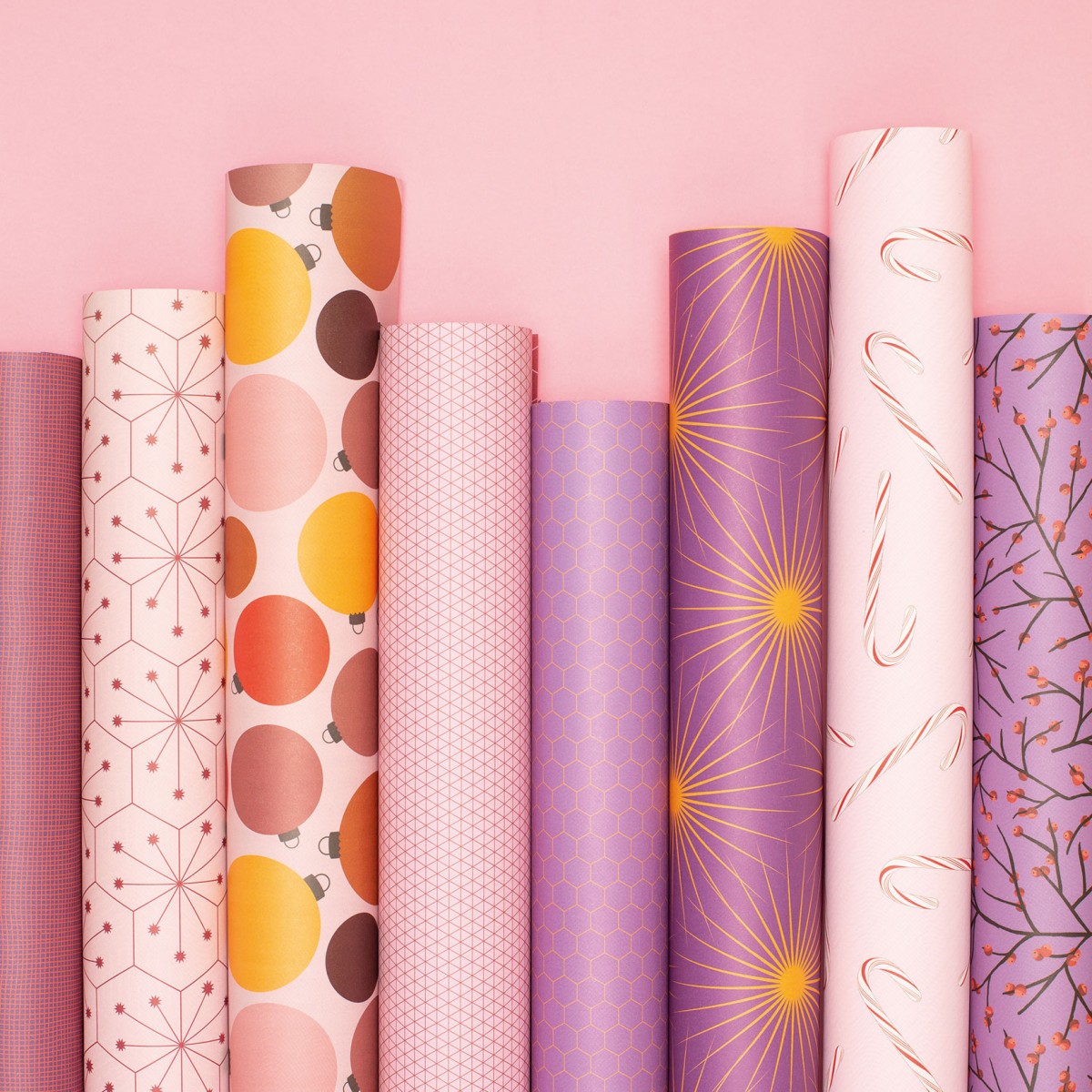 12 Bogen Weihnachtspapier mit verschiedenen Mustern (rot) von My Pretty Circus