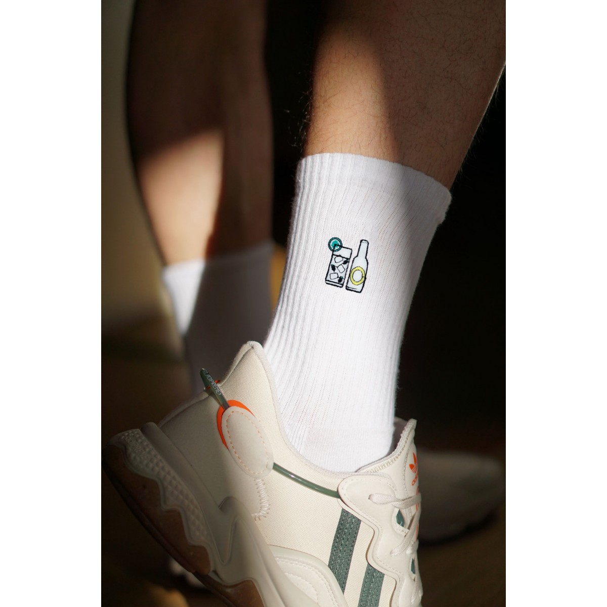Gin & Tonic | Bestickte Bio Baumwoll Socken | Fashion Drinks