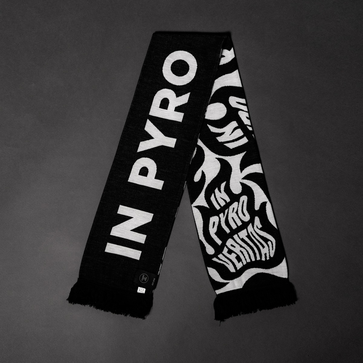 Schal PYRO
