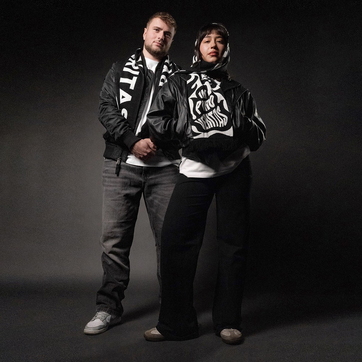 Schal PYRO von HANDS OF GOD