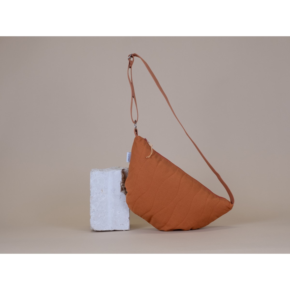 ZACAMO Halbmondtasche • Leinen •