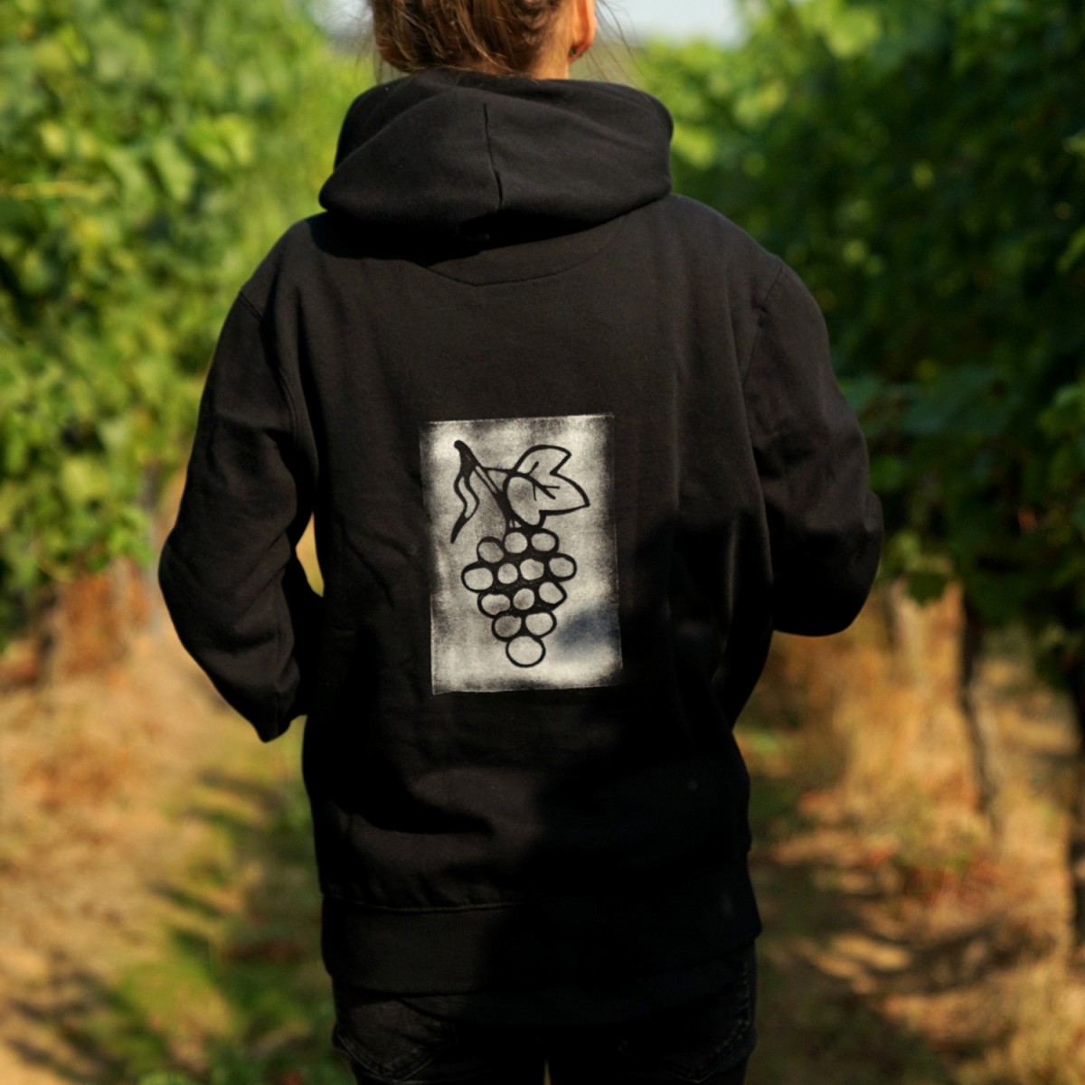 "GRAPE" Hoodie Unisex // FUNST Studio, Verena Senn