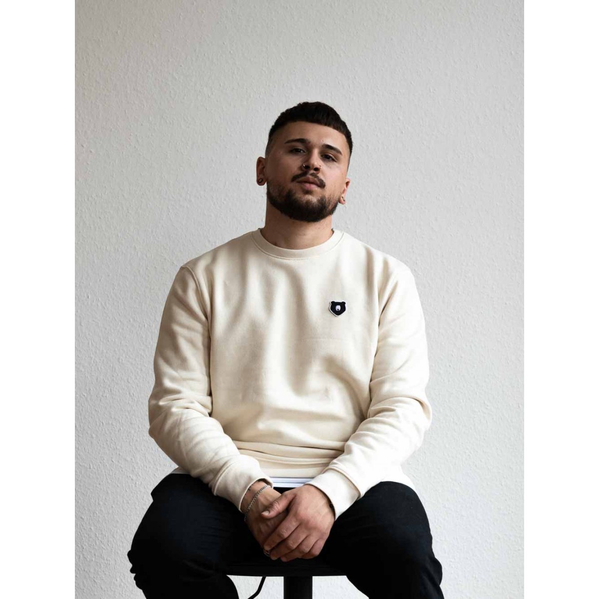 Stadtliebe® | Berlin Sweatshirt mit gesticktem „Bär“ Beige 100% Bio-Baumwolle
