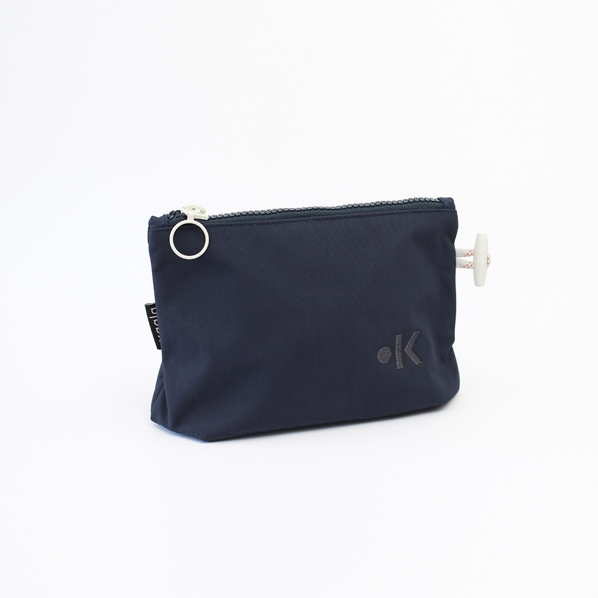 Tuula | Kosmetiktasche | kaala | blueish-black