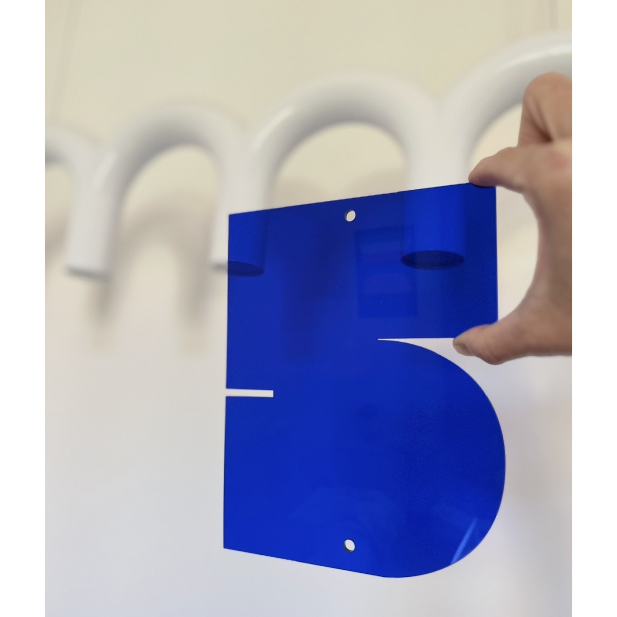 THE SUPER HOUSE NUMBER NEON ORANGE