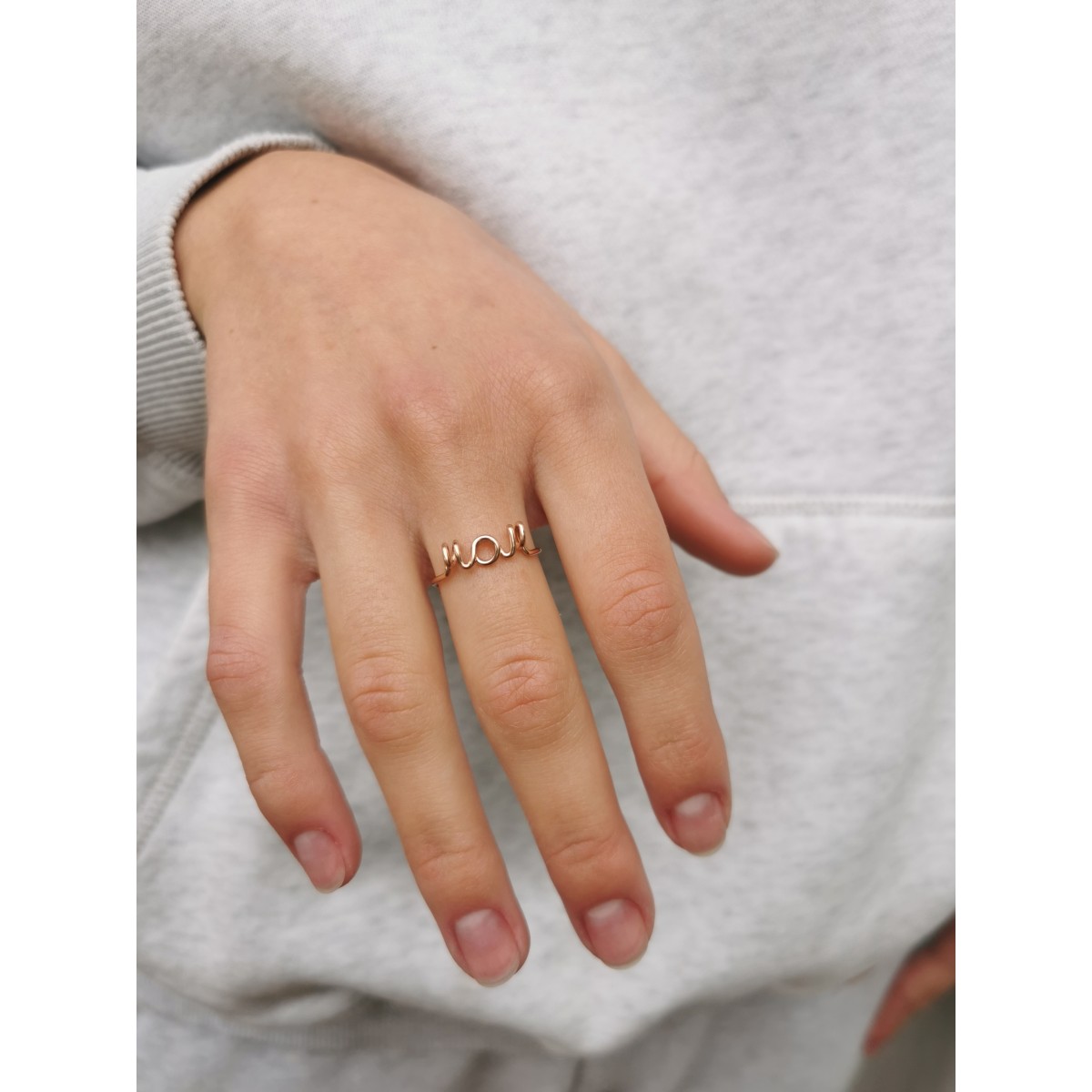 Handgemachter WOW MOM! Mama Ring aus edlem Draht - das perfekte Geschenk für Supermamas - in Sterling Silber und (Rosé) Gold Filled - KIZZU Schmuck