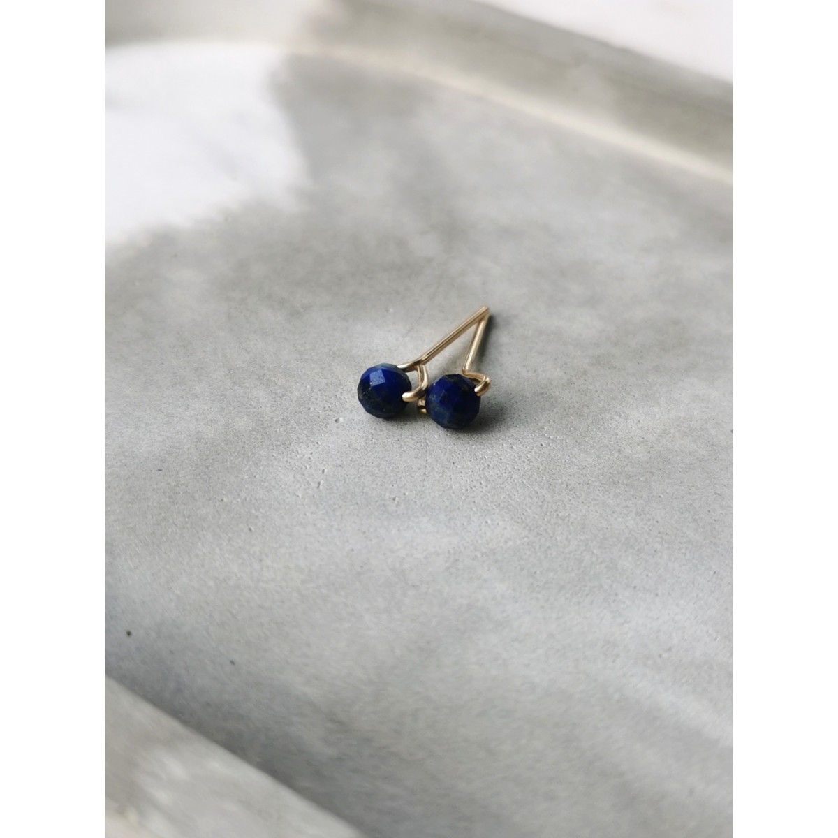 Lapis Lazuli Ohrstecker - für innere Weisheit und klare Gedanken - handgefertigt aus Sterling Silber oder (Rosé) Gold Filled - KIZZU Schmuck Manufaktur 