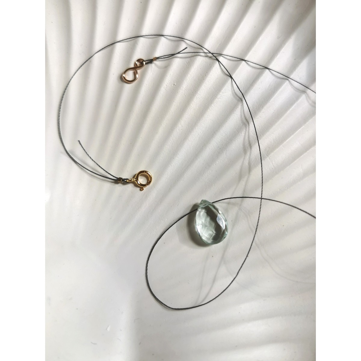 Aquamarin Fadenkette – dein Everyday-Schmuck mit Soul & Style - KIZZU Schmuck