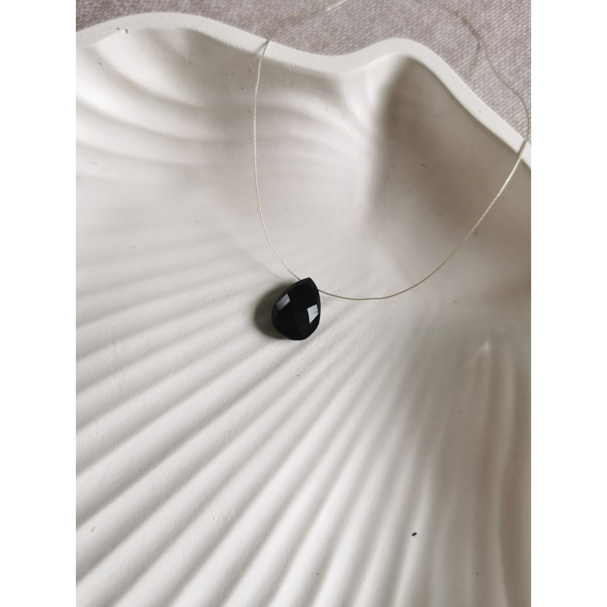 Grounded & Glowing - Onyx-Power für dich - Zarte Halskette mit tiefschwarzem Onyx-Anhänger - KIZZU Schmuck