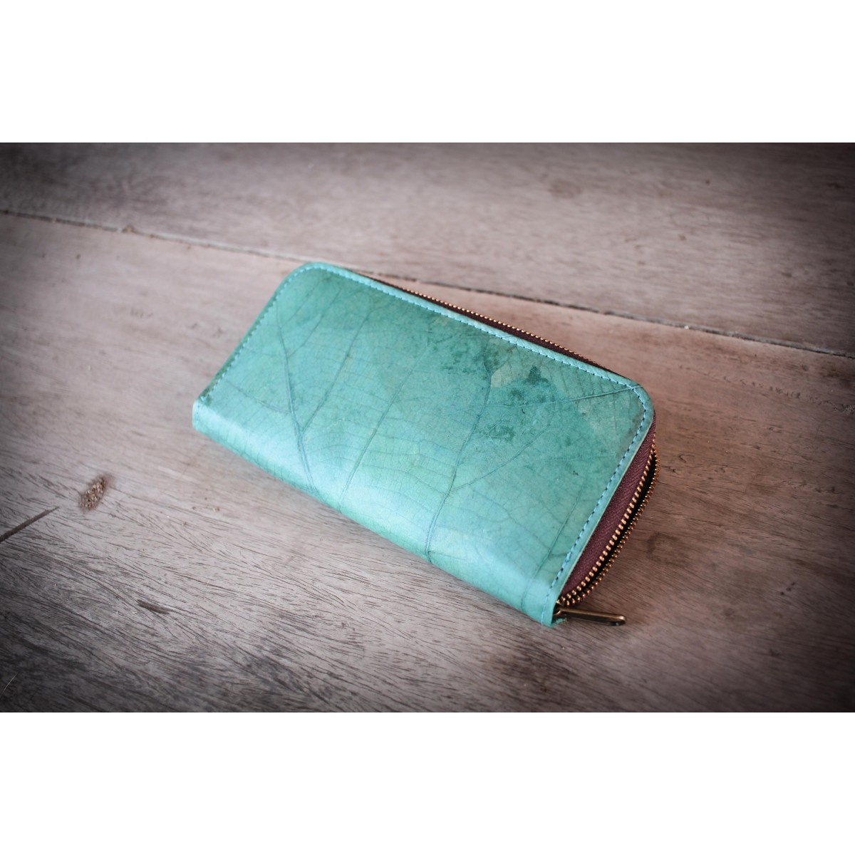 Portemonnaie aus recycelten Blättern / Nachhaltige vegane Brieftasche in türkis